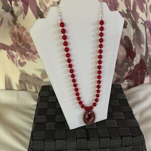 Beautifully styled red ruby round gem stones, pink spacer beads, silver chain